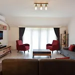 Oezerler Apartment *