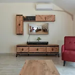 Apartment Oezerler