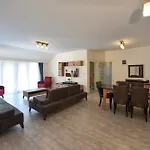 Oezerler Apartment *