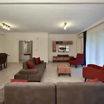 Oezerler Apartment