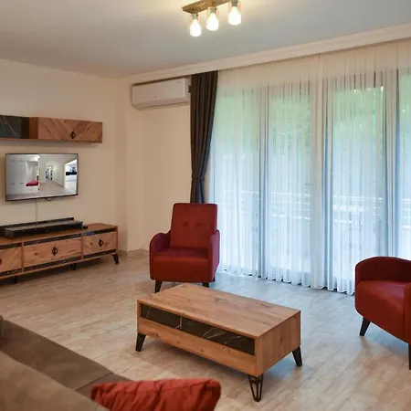 Oezerler Apartment *