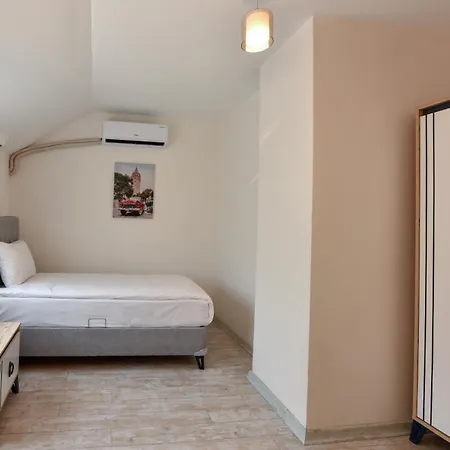 Oezerler Apartment